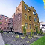 Frontdesk 2622 Victory Pkwy Apts Cincinnati