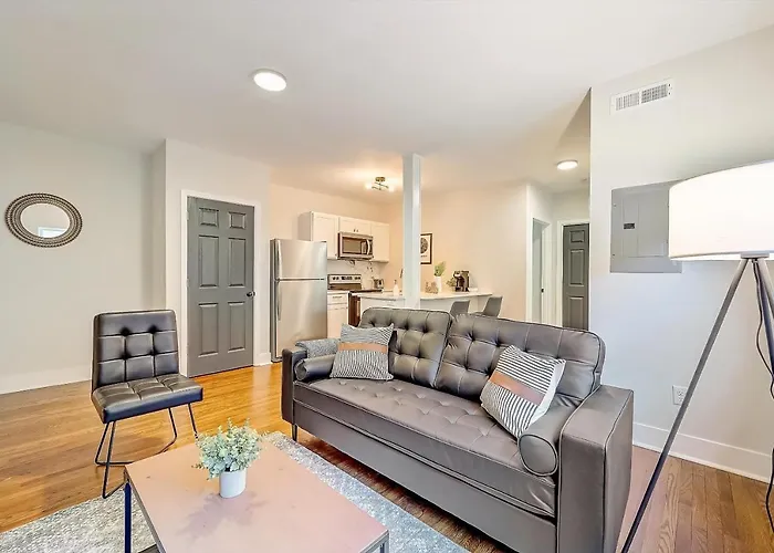 Frontdesk 2622 Victory Pkwy Apts Cincinnati