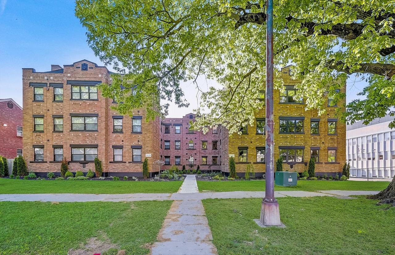 Frontdesk 2622 Victory Pkwy Apts Apartamento Cincinnati